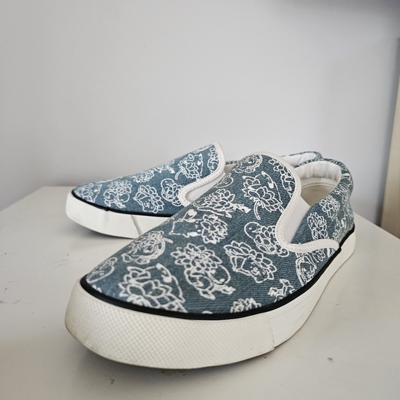 POKEMON x ITS DEMO Limited Collab Denim Pokemon Floral Pattern Sneakers - Picture 7 of 10